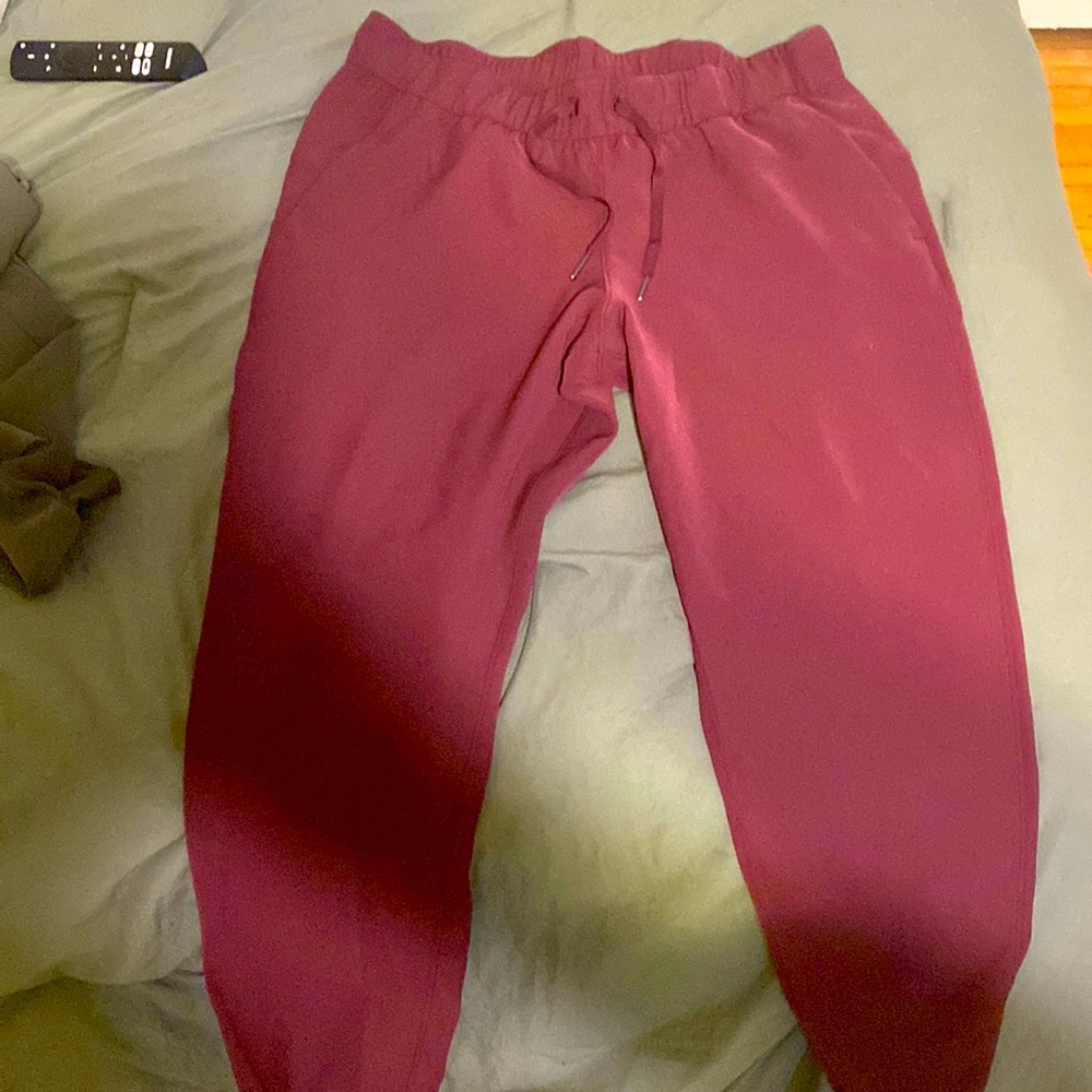 Lululemon joggers